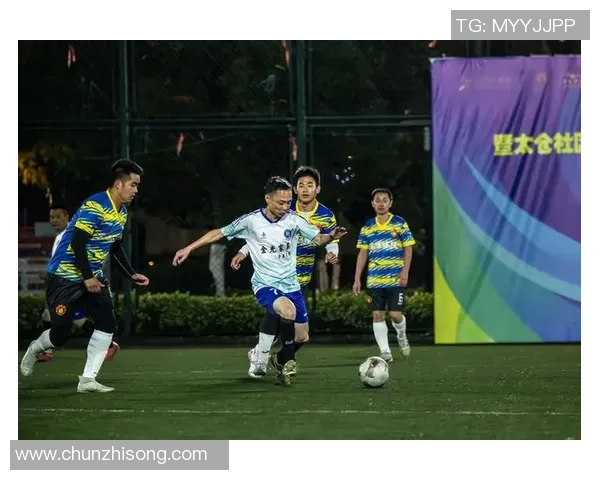 南京足球队的速度之美：追寻绿茵场上的闪电瞬间与激情时刻