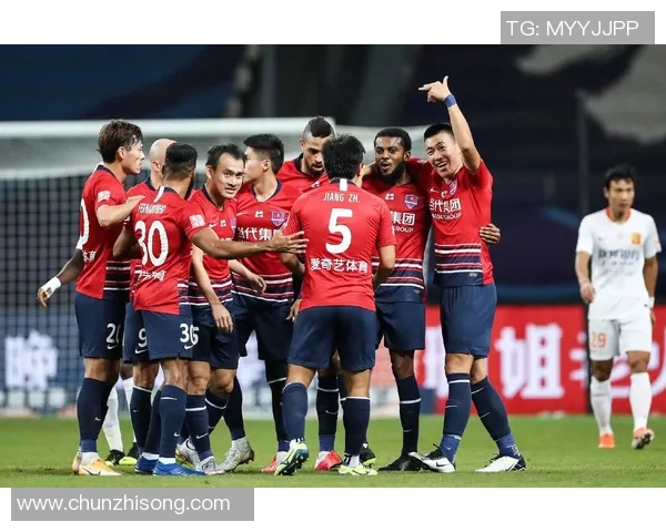 重庆足球队在世界锦标赛中的团队协作表现分析与点评