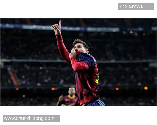 足球明星亲吻瞬间大集锦展现爱与激情的完美时刻