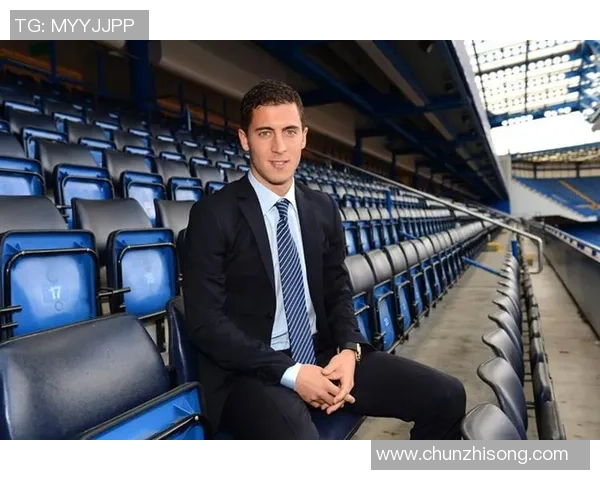 足球明星肌肉图片大汇总展现运动员力量与魅力的完美结合 足球明星肌肉图片大汇总展现运动员力量与魅力的完美结合